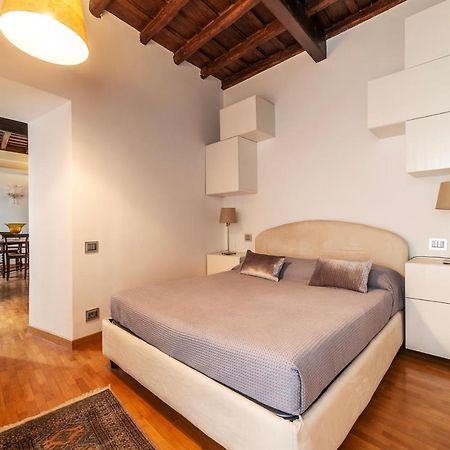 Piazza Di Spagna Classy Apartment Рим Екстер'єр фото